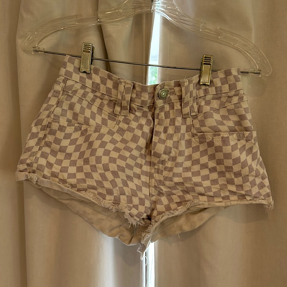 Girls checkers cut off shorts
